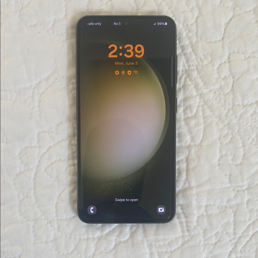 Samsung Galaxy S23 with Edge-to-Edge Display and Minimalist Design